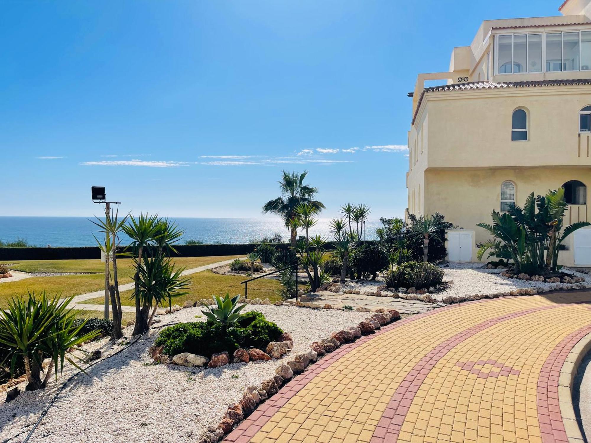 La Cala Gorgeous 2 Bedroom Apartment With Stunning Gardens, Pools And Sea Views El Faro Exterior photo